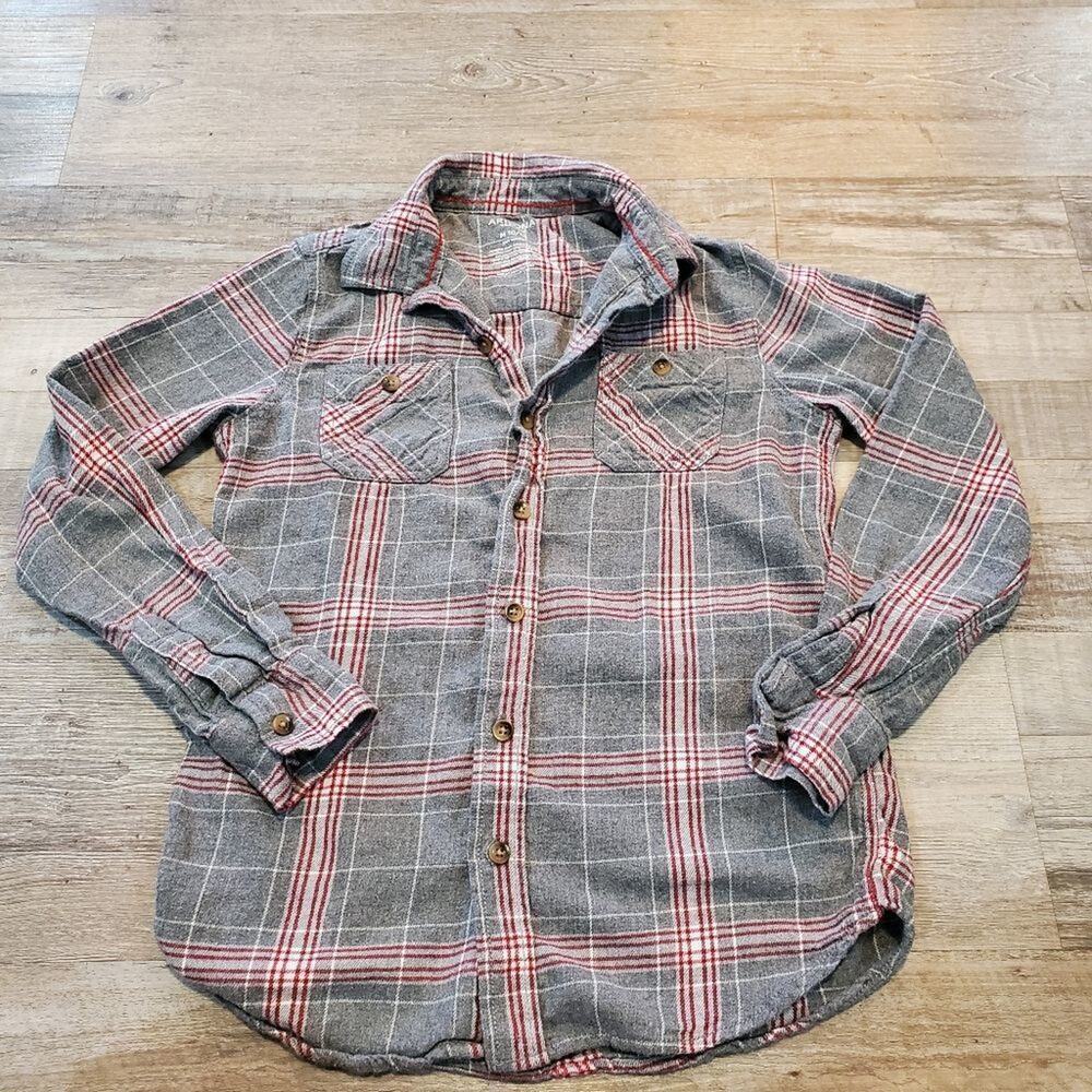 Arizona medium boys button down shirt